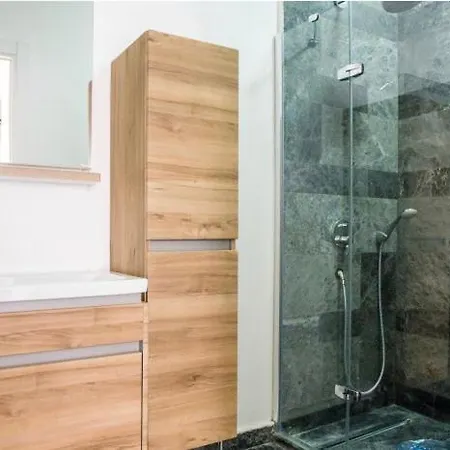 Vila Vernus Private Villas Giris