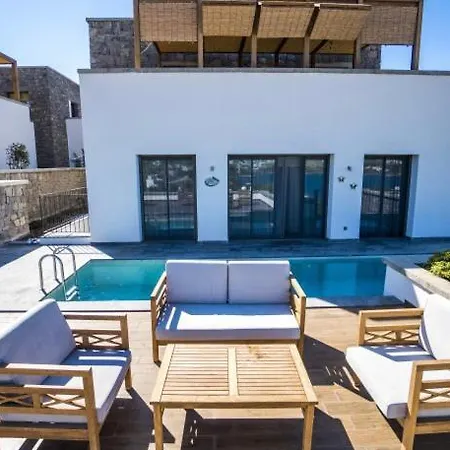 Vernus Private Villas