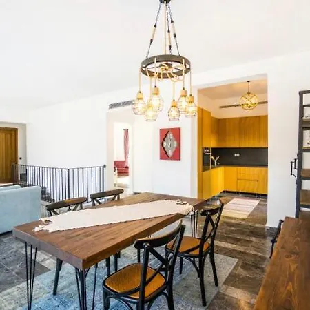 Vernus Private Villas